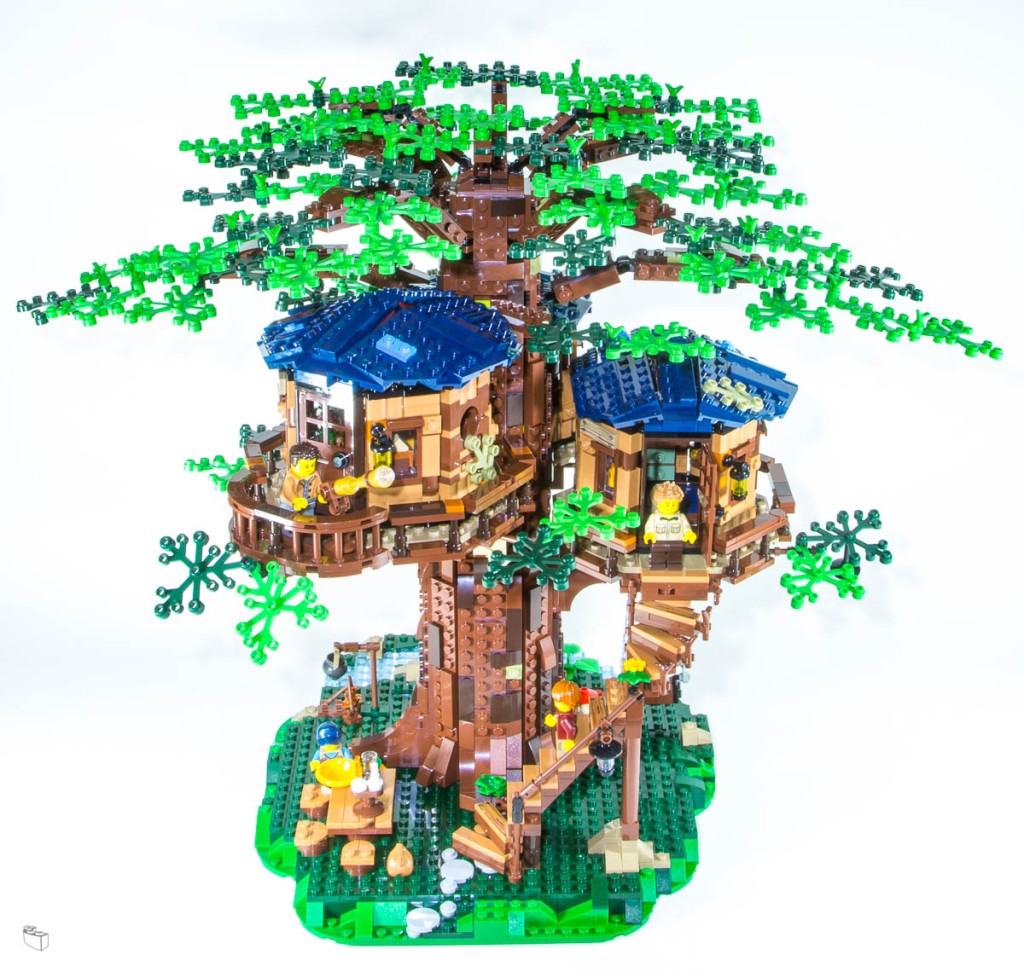 stil kuffert Port LEGO Ideas Tree House 21318 Review: A Tale of Castaways | The Rambling Brick